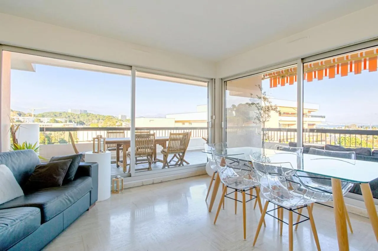 Daire Appartement Panorama - Welkeys Villeneuve-Loubet
