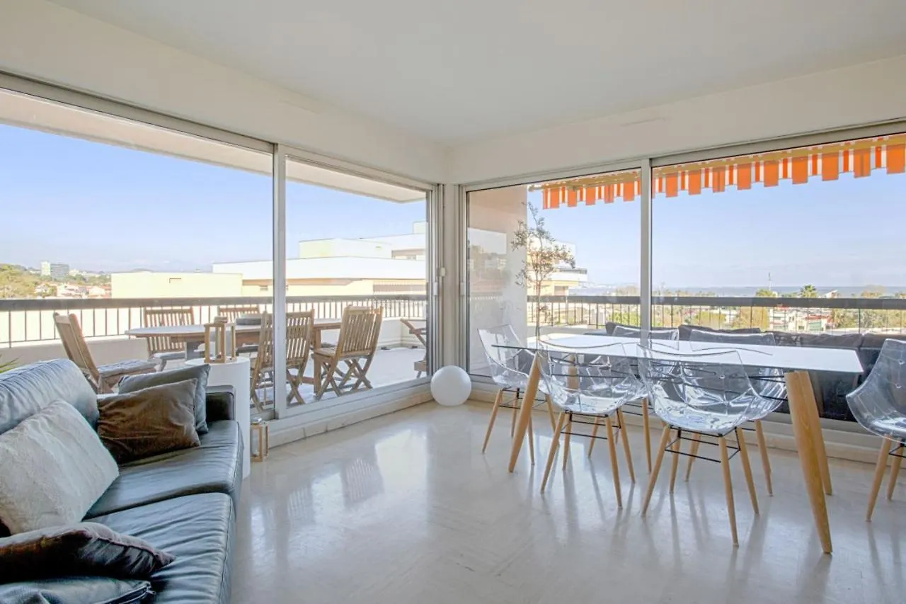 Appartement Panorama - Welkeys Villeneuve-Loubet France